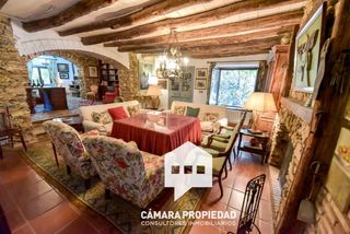Country house in Camino de la fuente del castaño 1. Exclusiva casa de campo en la sierra de aracena en huelva