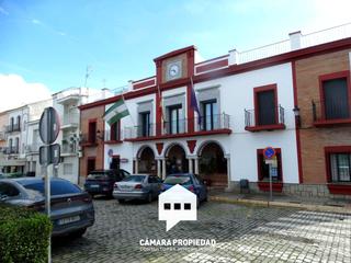 Maison à Gibraleón. Estupenda casa para rehabilitar en plena plaza de españa, en gib