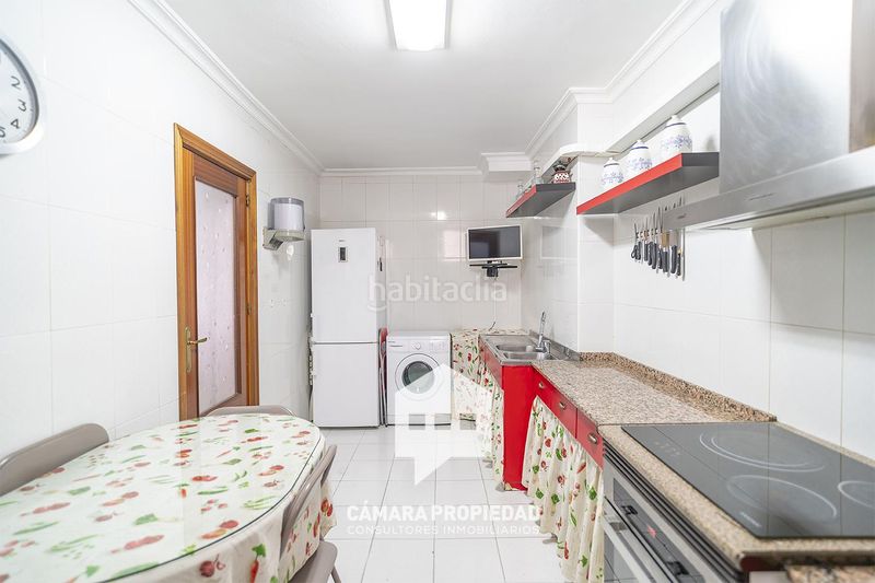 Foto a9c77d82-1734-4fde-849d-d94d686fea69. Duplex in Isla Chica Huelva