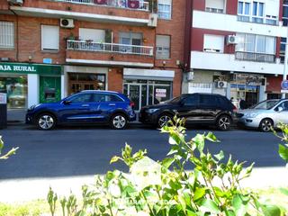 Location Local commercial  España. Estupendo local comercial en alquiler junto a el corte inglés