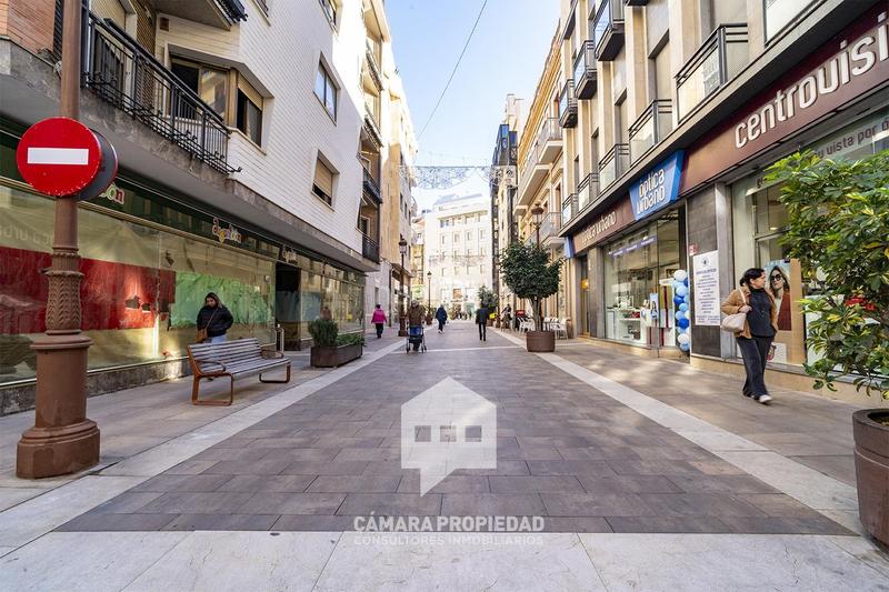Foto 16db0485-ef12-4744-aacb-59b1c0c16f01. Pis a Centro Huelva