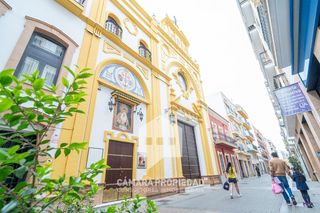 Pis a Centro. Estupendo apartamento junto a la plaza niña