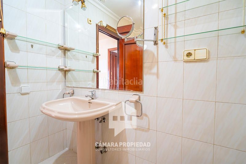 Foto cd96fea6-eb1b-46e4-a66a-4e77c8582e14. Pis a Centro Huelva