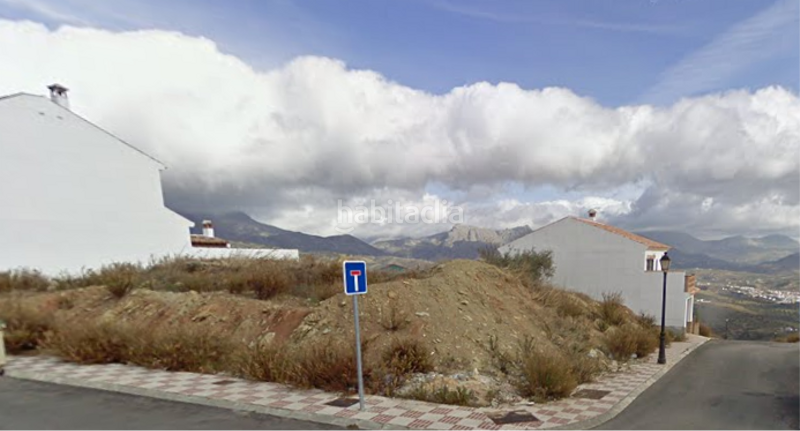 Foto a9bceb95-ce77-4c26-8d85-5b21e1d52256. Terreny residencial a calle rafael ruiz libana 56 a Colmenar