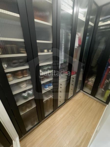 Foto f874926a-e7ae-450c-b31f-96e1215127af. Piso en Martín Carpena - Torre del Río Málaga