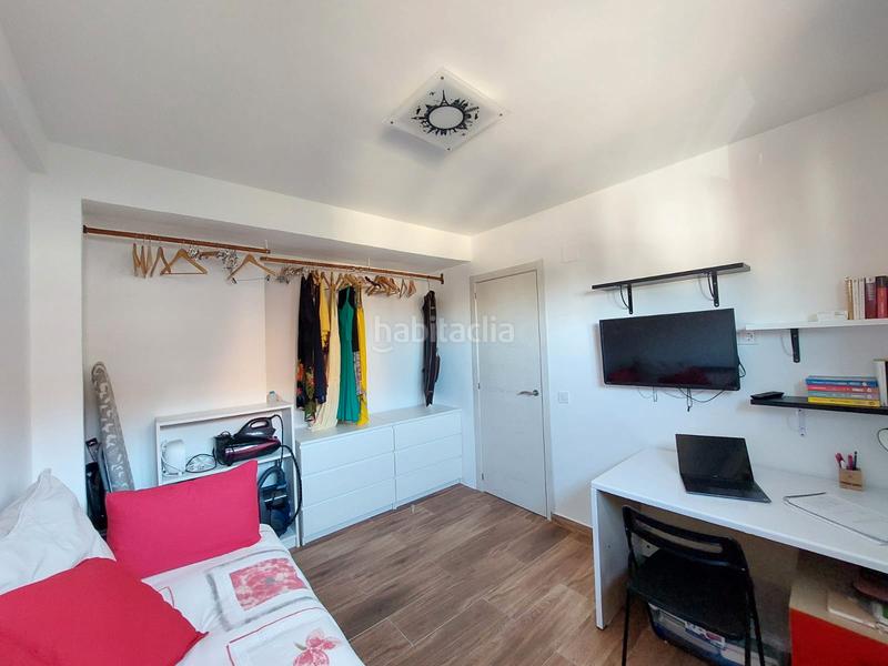 Foto 25143728-3d96-411b-8ef3-802cc1a02ca3. Affitto appartamento con piscina in La Colina Torremolinos