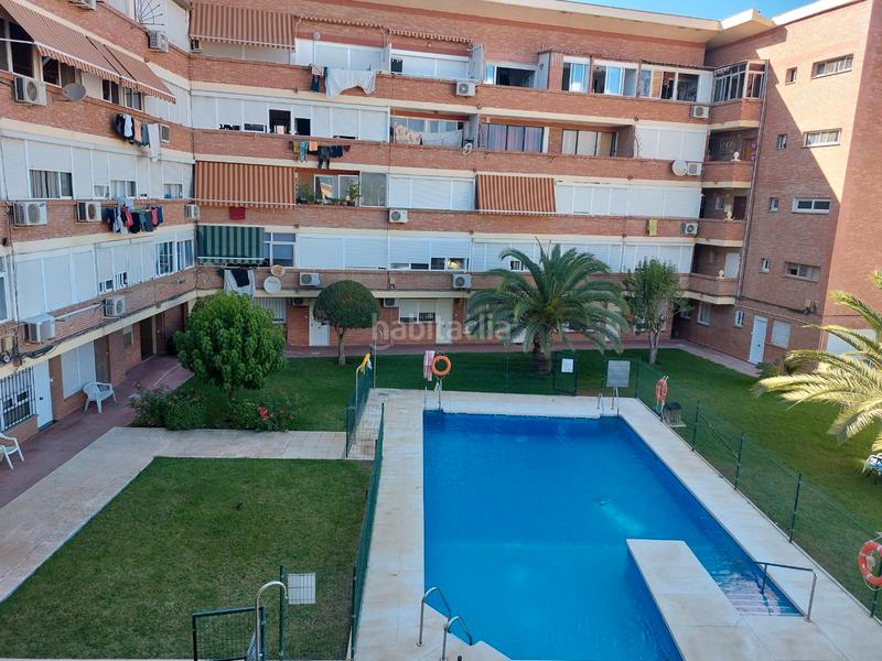 Foto c32beac3-7e2f-4eb3-86df-cc2f452cf206. Location appartement avec piscine dans La Colina Torremolinos