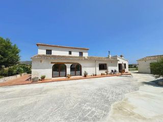 Casale in El Romeral-Peñón de Zapata