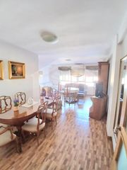 Location Appartement à Portada Alta - Pol. Crta. De Cártama. ?? piso en alquiler para estudiantes