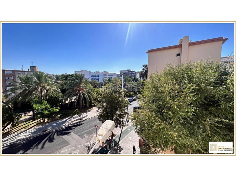 Foto 4d683491-da78-467c-af55-af05d2535df0. Appartamento in astilleros - la paz - loreto - el corte inglés Cádiz