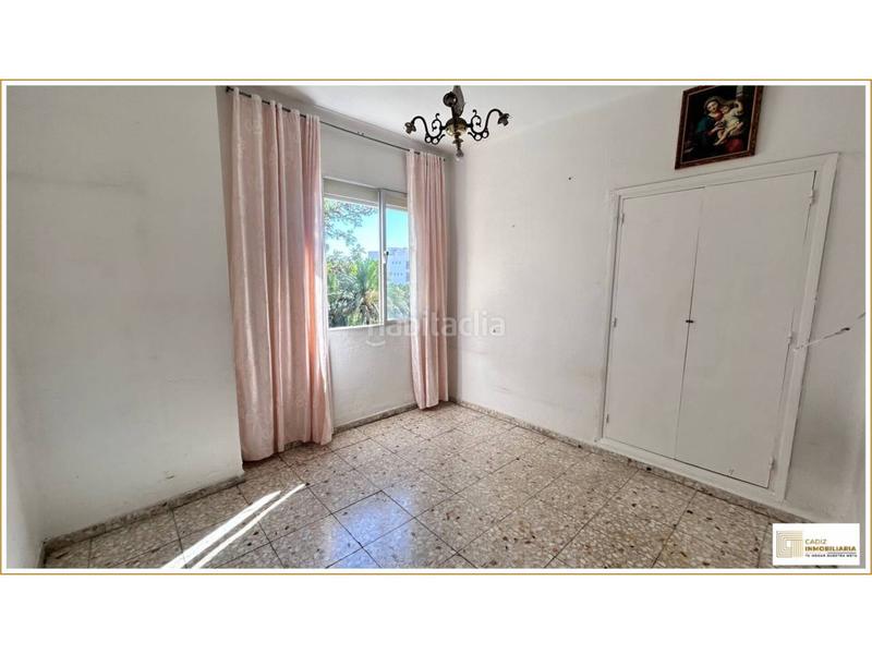 Foto f573547b-6b27-473b-8e75-13a158653edd. Appartamento in astilleros - la paz - loreto - el corte inglés Cádiz