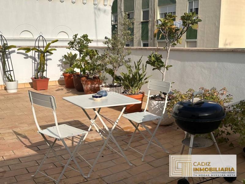 Foto 1e3bb28c-7dc8-4185-9968-f3e1ff962338. Attique avec parking dans La Caleta - La Viña Cádiz