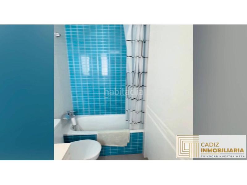 Foto 47f67427-62f0-4a6f-afbe-2e8b59e73b5d. Attique avec parking dans La Caleta - La Viña Cádiz