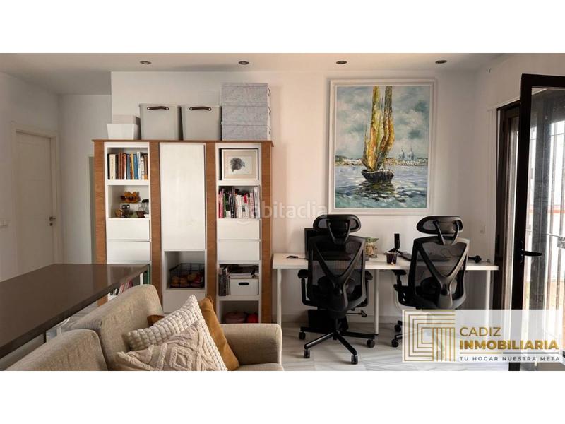 Foto 732b611d-d8f1-4f9f-8eab-281122b8b83d. Attique avec parking dans La Caleta - La Viña Cádiz