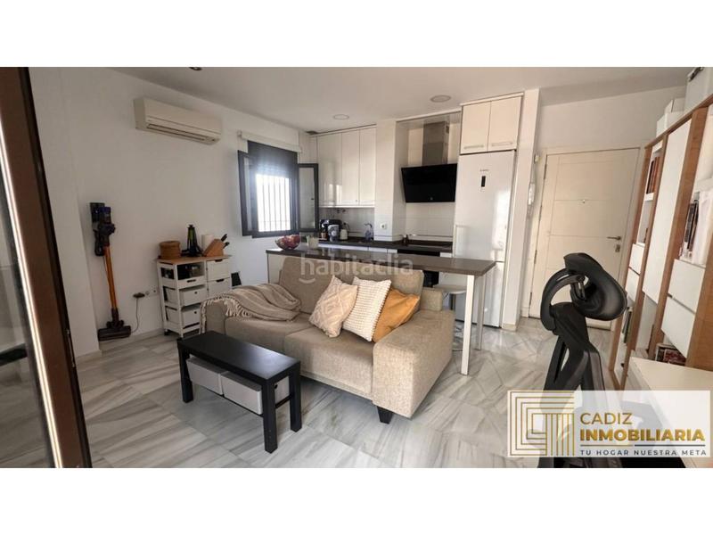 Foto d683c51f-1589-4a42-90ca-53db69d3b831. Attique avec parking dans La Caleta - La Viña Cádiz