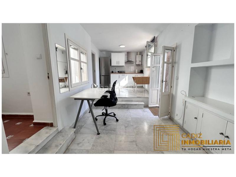 Foto 33dfe6b7-f3d5-4f09-9f08-0961efe02c90. Miete dachwohnung in Centro Histórico Cádiz