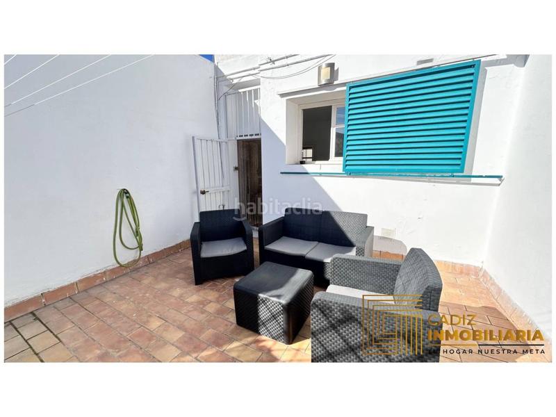 Foto 2fb02ede-9cd0-4c68-b2b3-78e493586f88. Rent penthouse in Centro Histórico Cádiz