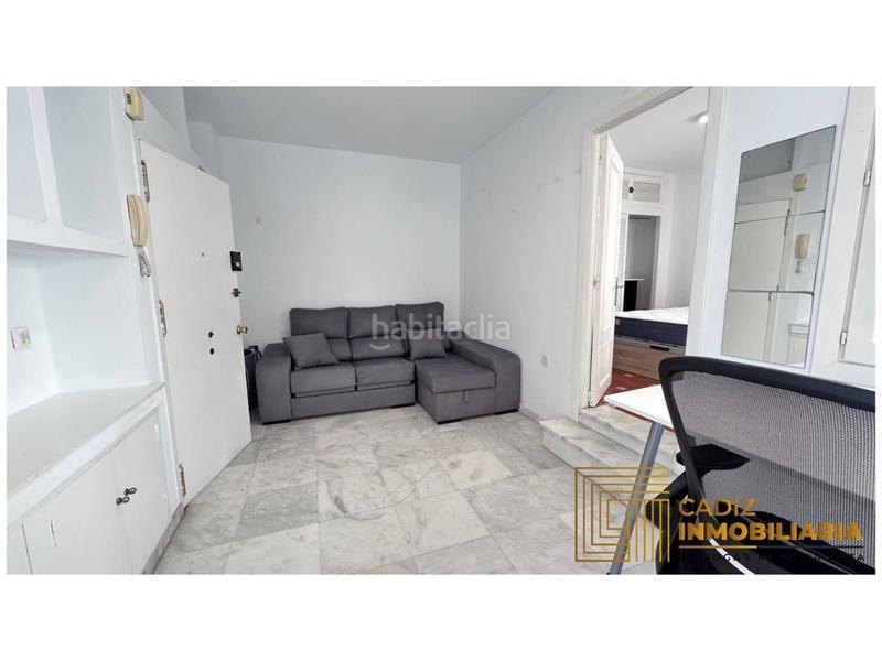 Foto f8cf66b4-a87d-4307-9696-f93a8ea1b9fa. Rent penthouse in Centro Histórico Cádiz