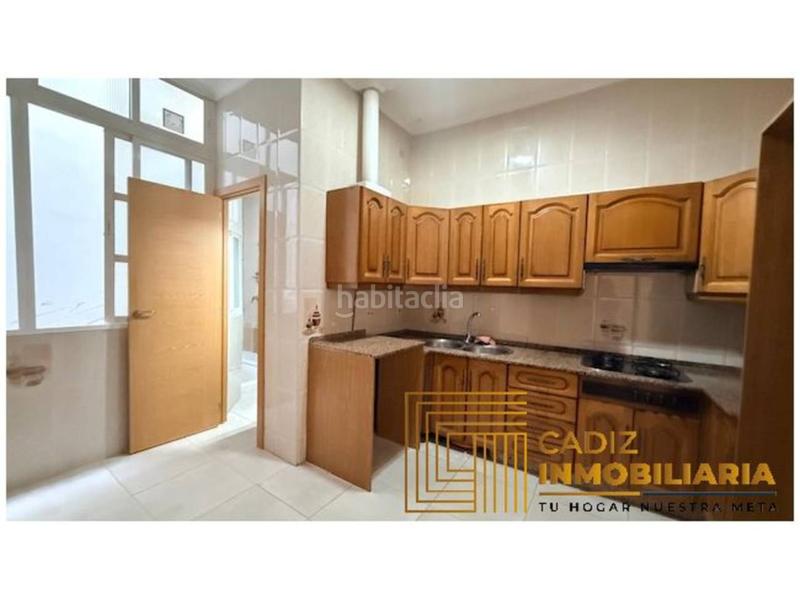 Foto 60739eb4-be57-4841-95af-554ad8599d19. Pis a Centro Histórico Cádiz