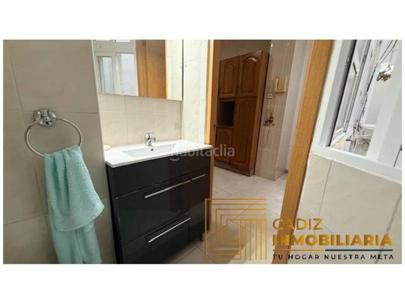 Foto a5b9d211-7bac-4092-8341-d13df3fc9cfb. Pis a Centro Histórico Cádiz