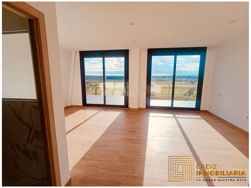 Foto ed2b7c6a-575b-4fbc-84f9-2af0e96a9556. Casa amb calefacció aparcament a Villanueva Golf Puerto Real