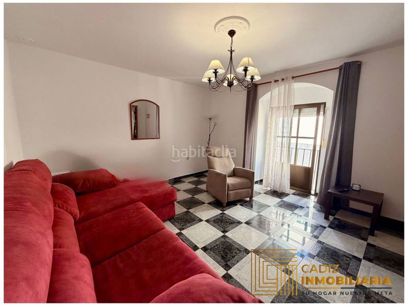 Foto bec2c236-2364-4f57-b91d-e68a4a58870d. Pis a Centro Histórico Cádiz