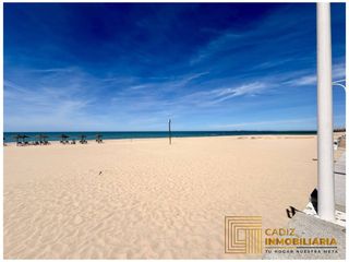 Pis a Paseo Marítimo - San José - La Laguna. Vive junto al mar piso espacioso con terraza en playa de la vict