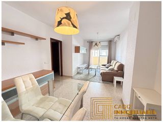 Location Appartement  Calle luis arenal plat. Alquiler de piso anual, amplio y luminoso en cádiz capital