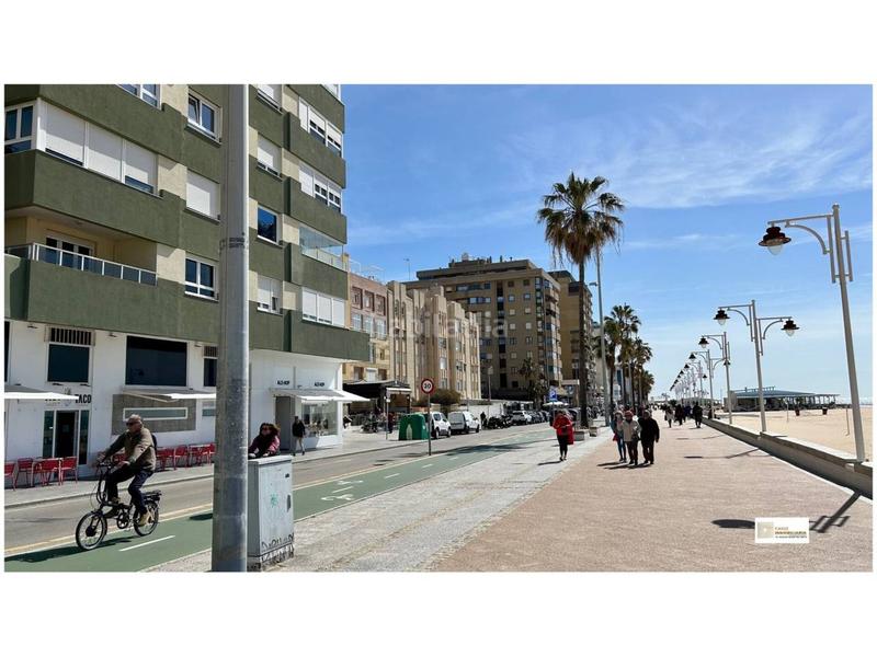 Foto 6f22170c-f263-442c-9bf0-4c8ffe88028f. Piso espectacular vivienda frontal al mar en Paseo Marítimo - San José - La Laguna Cádiz