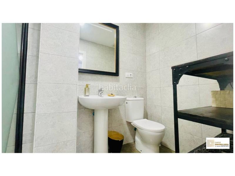 Foto 992b9242-e0eb-4c51-a151-b658fe58aa70. Pis a Centro Histórico Cádiz