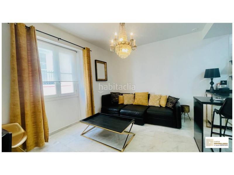 Foto fa74b892-594c-4a59-a703-7928653e7e20. Pis a Centro Histórico Cádiz