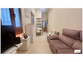 Pis  Sagasta. Venta de piso en planta baja zona centro histórico cádiz capital