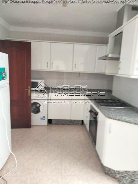 Foto f0bd2b9a-ca8b-41b3-8158-6471e6930709. Flat in astilleros - la paz - loreto - el corte inglés Cádiz