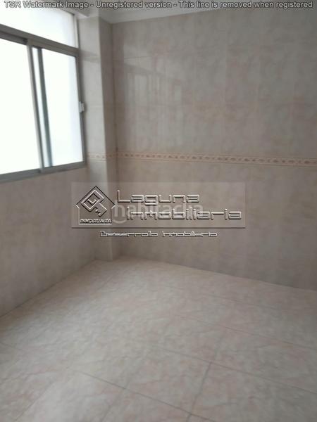 Foto feebb40c-d0e7-48aa-8787-e81465eabf19. Piso en astilleros - la paz - loreto - el corte inglés Cádiz