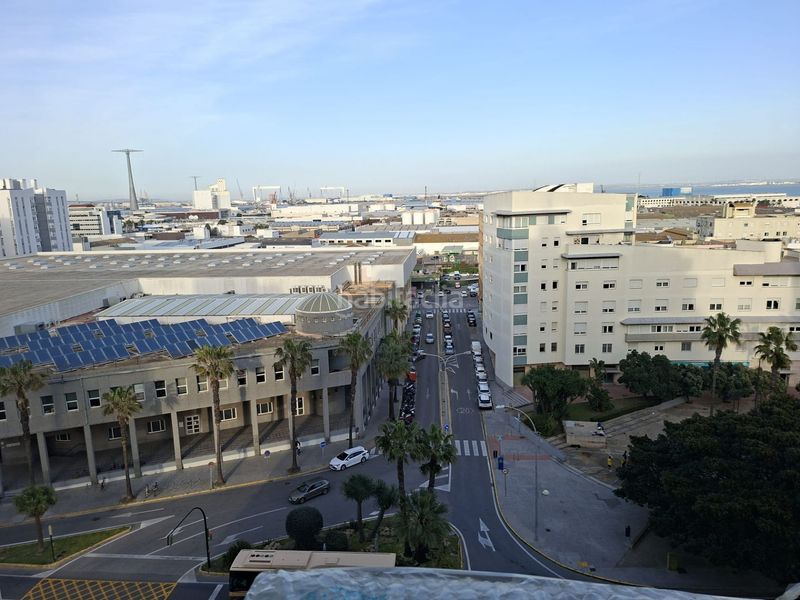 Foto 8c1b46f3-3cd7-4681-891c-20bc9978f8a5. Pis amb calefacció a Paseo Marítimo - San José - La Laguna Cádiz