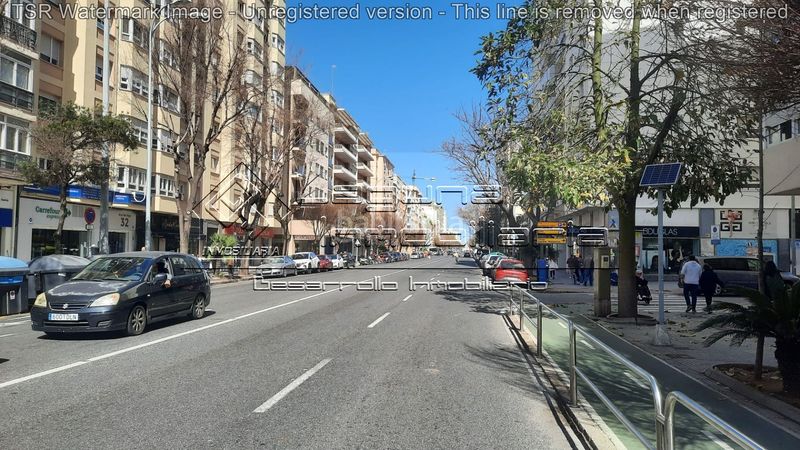 Foto efd44a4a-e093-41db-9923-f8e5d79de4da. Pis a Paseo Marítimo - San José - La Laguna Cádiz