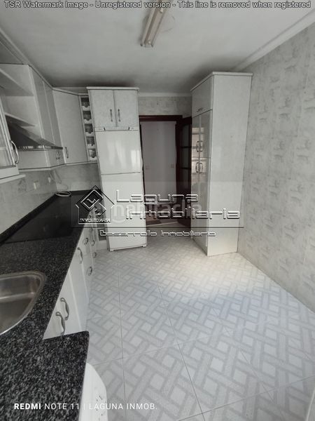 Foto b8b766c9-e656-462f-8150-d6efdfcd2b55. Pis a astilleros - la paz - loreto - el corte inglés Cádiz