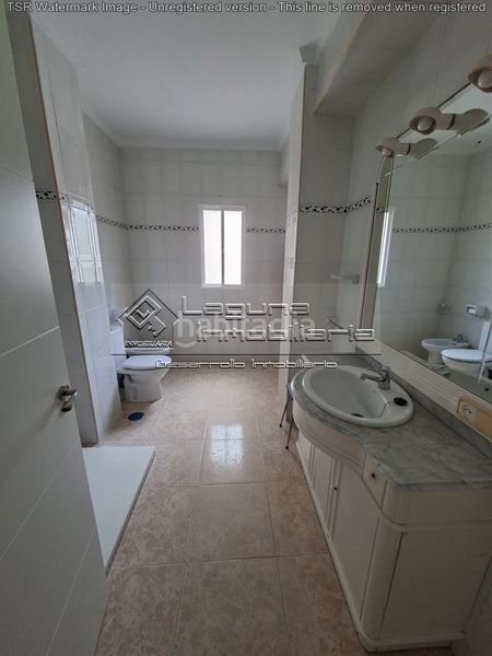 Foto ca846f7c-dd45-42ce-b0be-cdfcb70ed36c. Pis a Paseo Marítimo - San José - La Laguna Cádiz