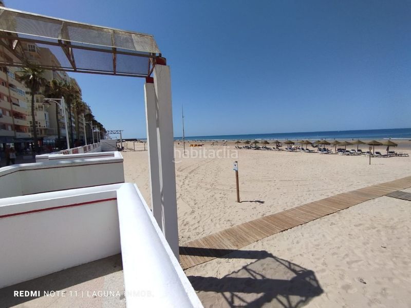 Foto af458a05-4184-45e5-96c0-14839c6a7efc. Pis a Paseo Marítimo - San José - La Laguna Cádiz