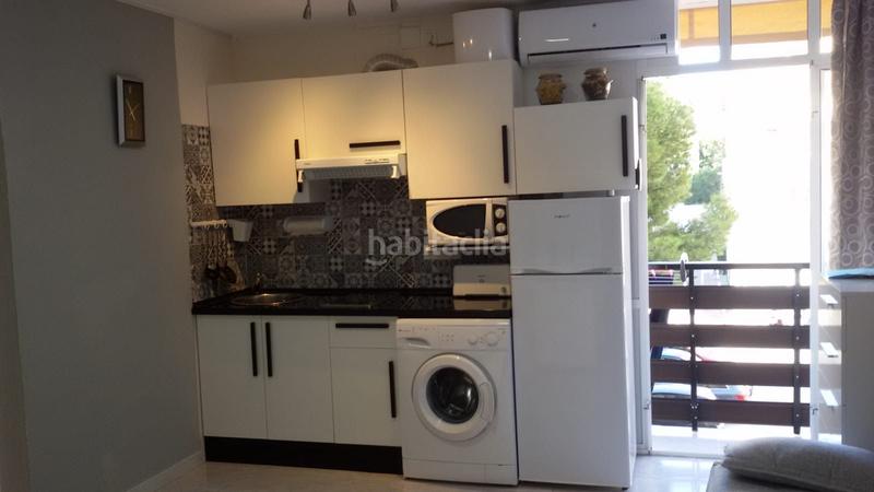 Foto ed18bb92-280c-47e3-86b3-73b72ca306c0. Apartament amb piscina a Parque de la Paloma Benalmádena