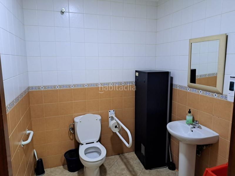 Foto ae926c34-b2dc-43a7-b7f0-6a41cd4a50b4. Business premise in Ensanche Centro - Puerto Málaga