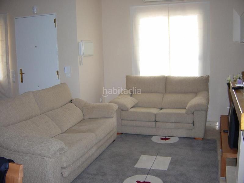 Foto 2db04ea1-76e1-46a8-9861-bfd060dbf686. Lloguer casa adossada a Centro Benalmádena