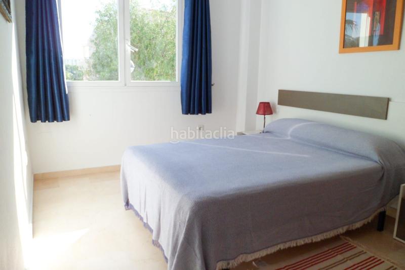 Foto 0d6155c0-3fb3-48a6-81bc-f1de11e25f5e. Apartamento  de alquiler con dos dormitorios y dos cuartos de baño en arroyo de la miel en Benalmádena