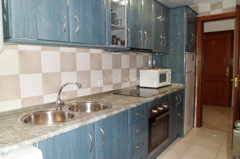 Foto 2250513a-3ede-4924-b9ab-e33753295af6. Apartamento  de alquiler con dos dormitorios y dos cuartos de baño en arroyo de la miel en Benalmádena