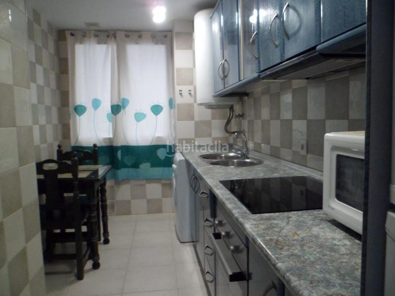 Foto e26e3b23-d272-46e2-9190-800214561fd4. Apartamento  de alquiler con dos dormitorios y dos cuartos de baño en arroyo de la miel en Benalmádena