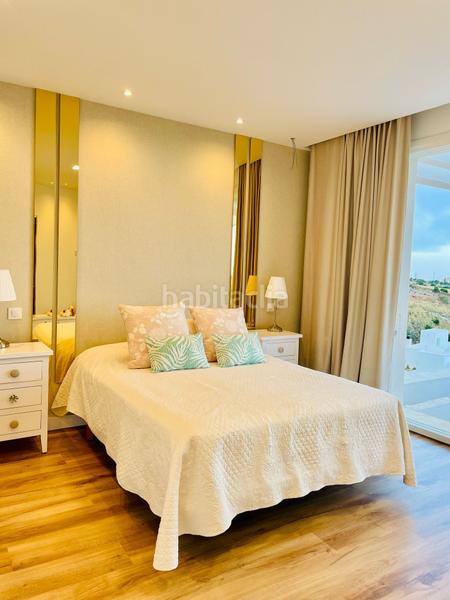 Foto 487ba64c-e703-4875-8ce2-f0f7b9683328. Chalet avec piscine dans Santangelo Benalmádena