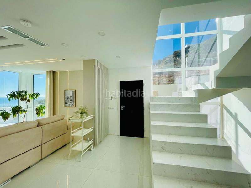 Foto 5fbb2743-d4ff-4b3f-a8dd-98a6d46e0932. Chalet avec piscine dans Santangelo Benalmádena