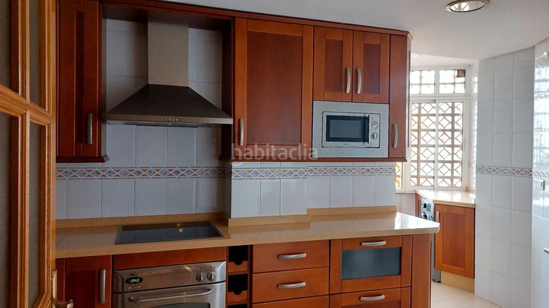 Foto 35edbd55-8e00-4de7-9d2e-05ecf12f7c49. Alquiler apartamento en Arroyo de la Miel Benalmádena