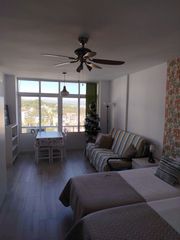 Miete Studiowohnung in Manantiales-Estación de Autobuses. Estudio recién reformado con vistas al mar