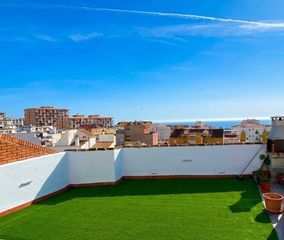 Location Appartement à Arroyo de la Miel. Ático con gran terraza y vistas al mar en arroyo de la miel